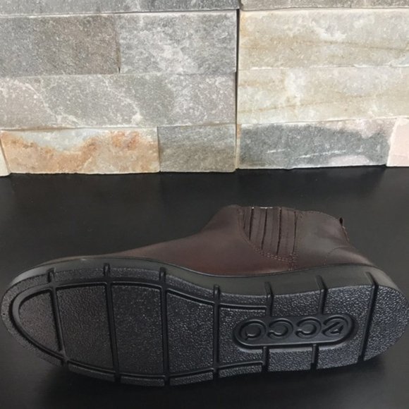 ECCO BELLA Chelsea Boot - Picture 4 of 5